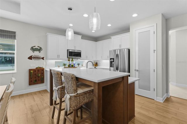 7523 CAMPUS COVE, Sarasota, FL 34243