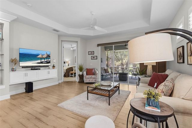 7523 CAMPUS COVE, Sarasota, FL 34243