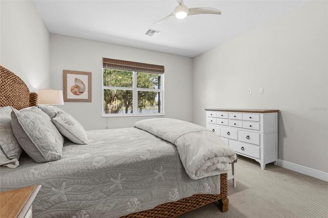 7523 CAMPUS COVE, Sarasota, FL 34243