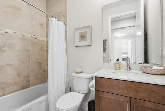 7523 CAMPUS COVE, Sarasota, FL 34243