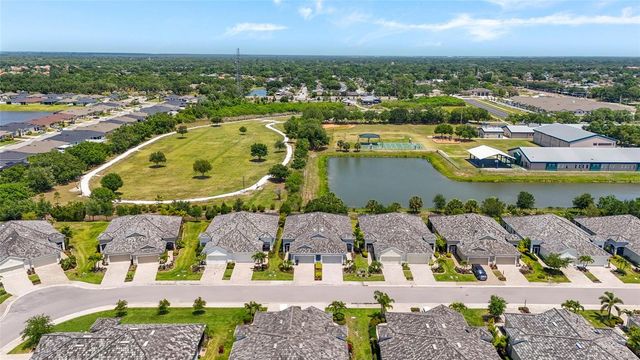 7523 CAMPUS COVE, Sarasota, FL 34243