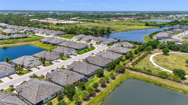 7523 CAMPUS COVE, Sarasota, FL 34243