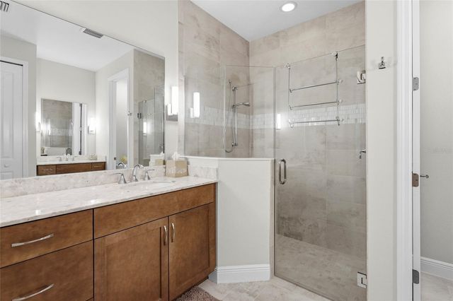 7523 CAMPUS COVE, Sarasota, FL 34243