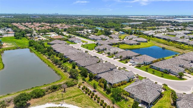 7523 CAMPUS COVE, Sarasota, FL 34243