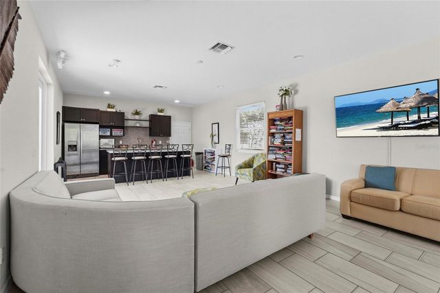7523 CAMPUS COVE, Sarasota, FL 34243