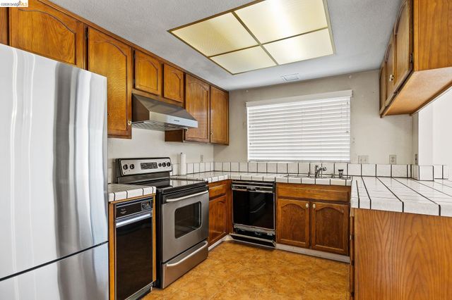 3874 Burton Common, Fremont, CA 94536