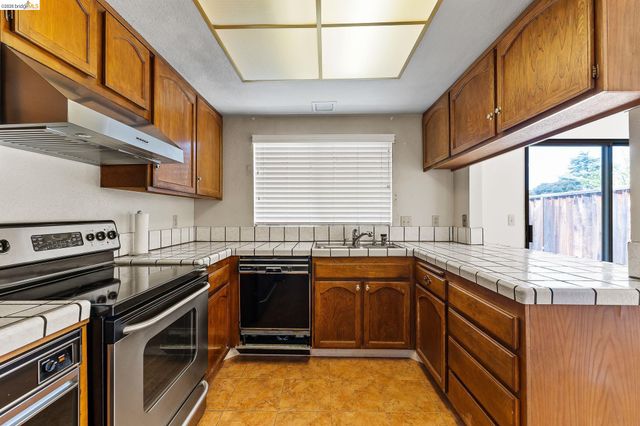 3874 Burton Common, Fremont, CA 94536