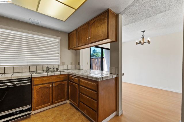 3874 Burton Common, Fremont, CA 94536