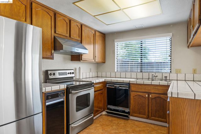 3874 Burton Common, Fremont, CA 94536