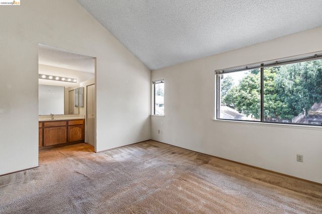 3874 Burton Common, Fremont, CA 94536
