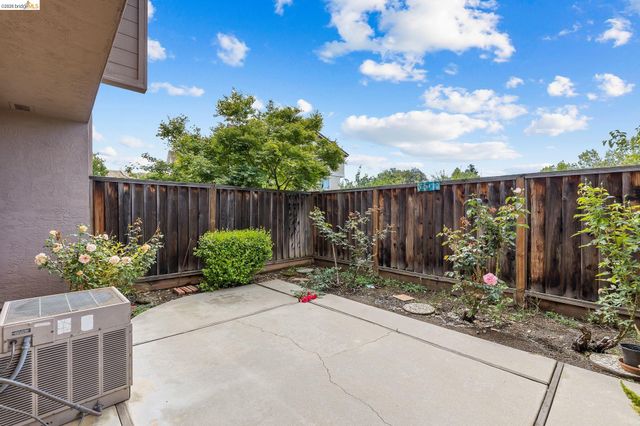 3874 Burton Common, Fremont, CA 94536