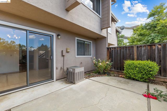 3874 Burton Common, Fremont, CA 94536