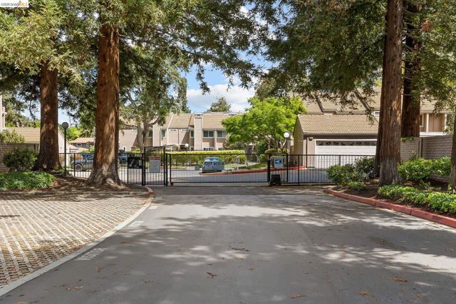 3874 Burton Common, Fremont, CA 94536