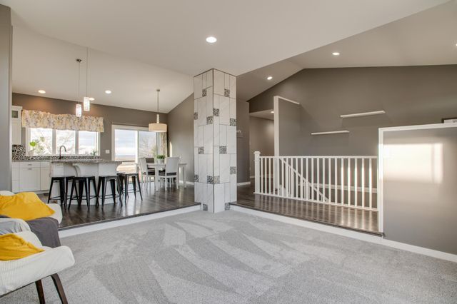 657 Westminster Drive, Moorhead, MN 56560