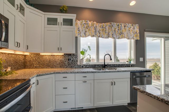 657 Westminster Drive, Moorhead, MN 56560