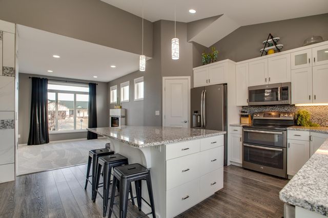 657 Westminster Drive, Moorhead, MN 56560