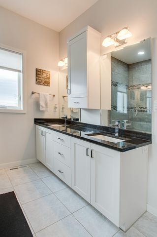 657 Westminster Drive, Moorhead, MN 56560