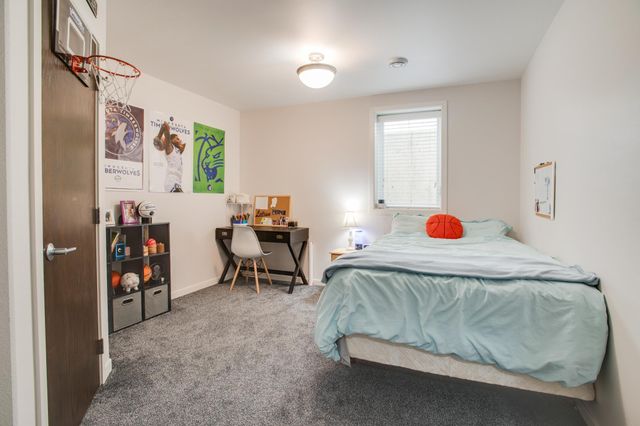 657 Westminster Drive, Moorhead, MN 56560