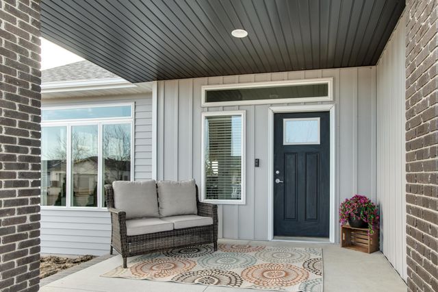 657 Westminster Drive, Moorhead, MN 56560