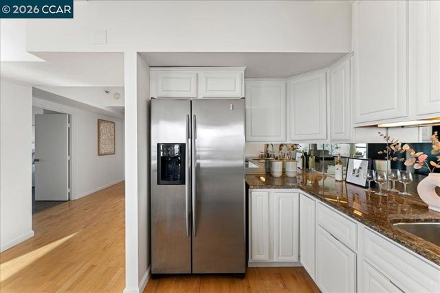 6363 Christie Ave 406, Emeryville, CA 94608