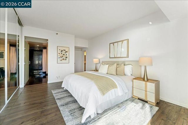 6363 Christie Ave 406, Emeryville, CA 94608