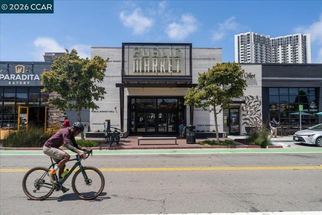 6363 Christie Ave 406, Emeryville, CA 94608