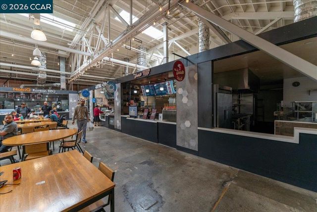 6363 Christie Ave 406, Emeryville, CA 94608