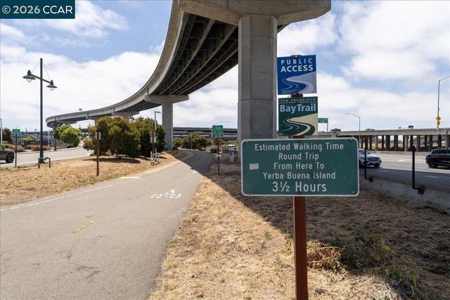 6363 Christie Ave 406, Emeryville, CA 94608