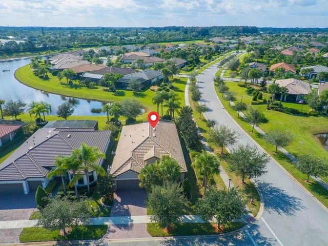 5097 Pendelton Square, Vero Beach, FL 32967
