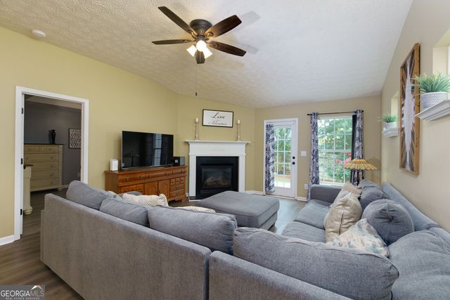 67 Granite Court, Dallas, GA 30132