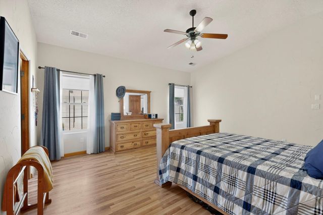 8700 Desert Rain Road NW, Albuquerque, NM 87120