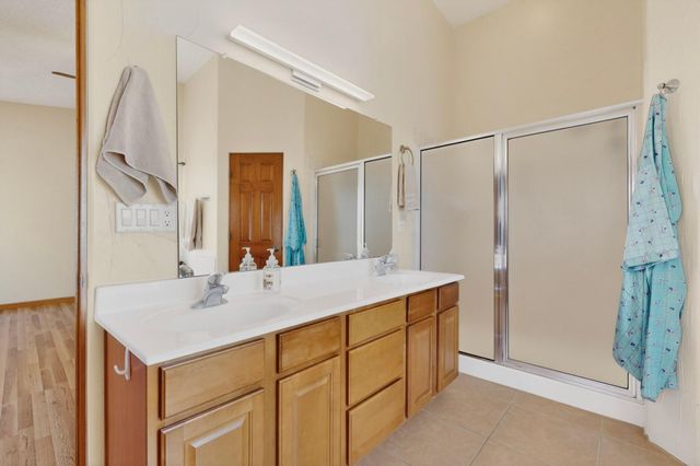 8700 Desert Rain Road NW, Albuquerque, NM 87120
