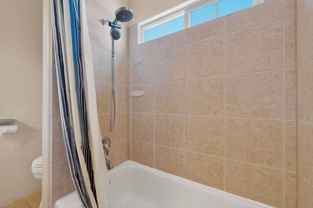 8700 Desert Rain Road NW, Albuquerque, NM 87120