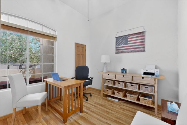 8700 Desert Rain Road NW, Albuquerque, NM 87120