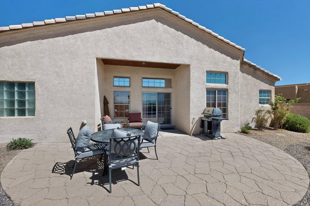 8700 Desert Rain Road NW, Albuquerque, NM 87120