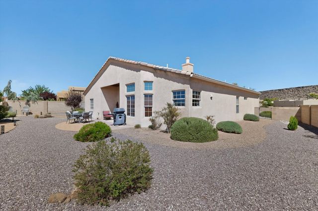 8700 Desert Rain Road NW, Albuquerque, NM 87120
