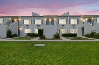 4127 DOLPHIN DRIVE 4127, Tampa, FL 33617