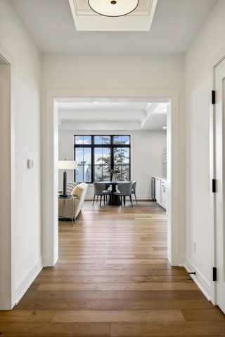 6456 Yosemite Lane, Chanhassen, MN 55331