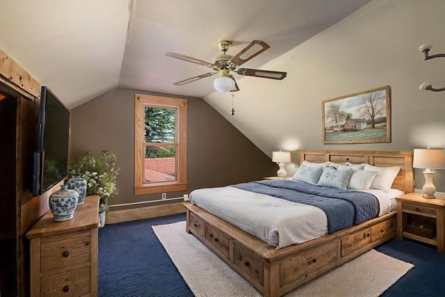 W4844 State Road 33, La Crosse, WI 54601