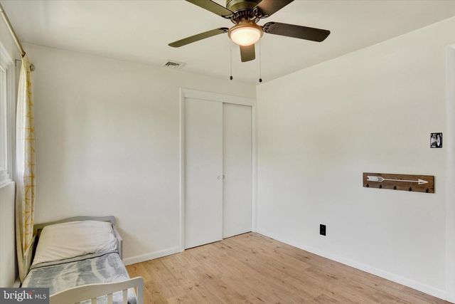 15 CENTER DR, Camp Hill, PA 17011