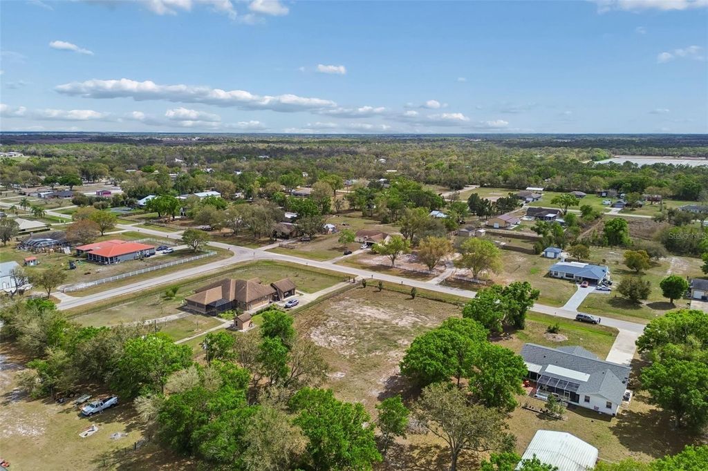 Image 12 of property listing at 22125 26TH AVENUE E, Bradenton, FL 34211