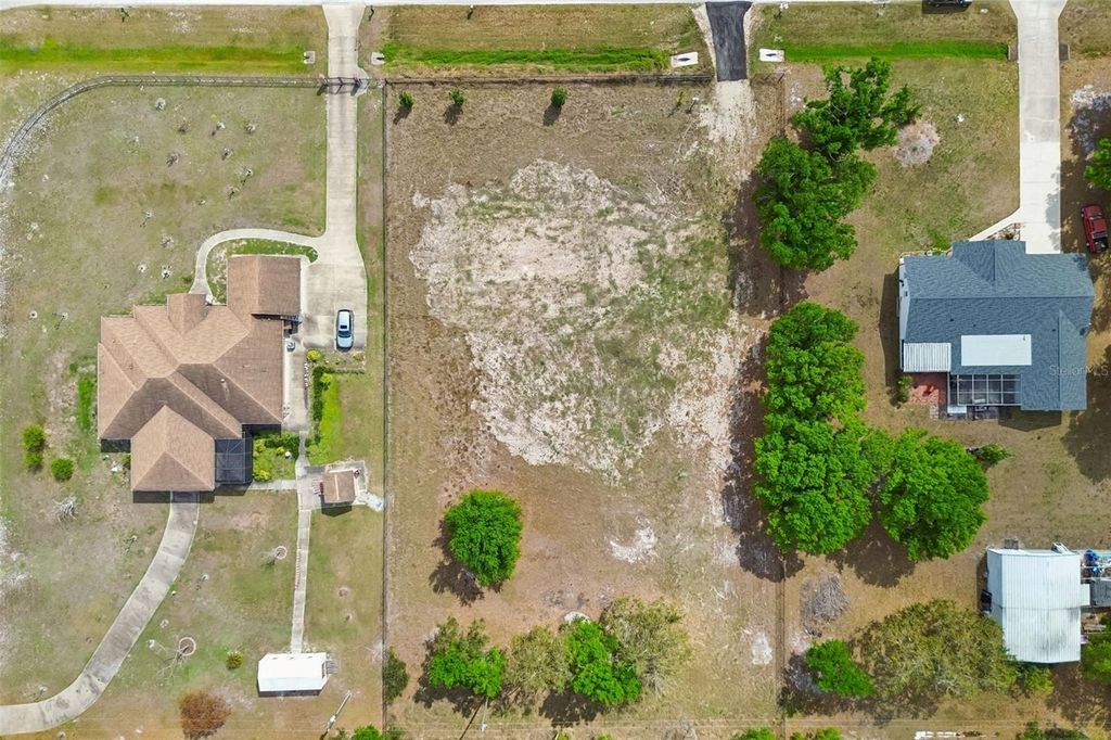 Image 15 of property listing at 22125 26TH AVENUE E, Bradenton, FL 34211