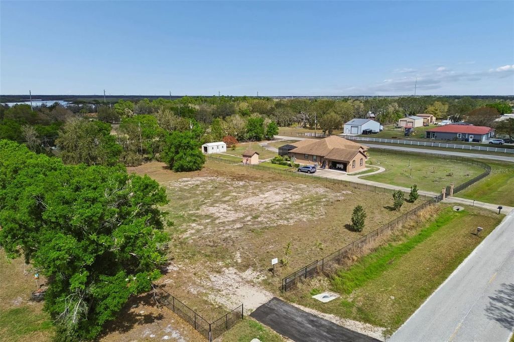 Image 6 of property listing at 22125 26TH AVENUE E, Bradenton, FL 34211