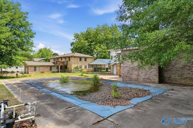 1306 NW Oster Drive, Huntsville, AL 35816