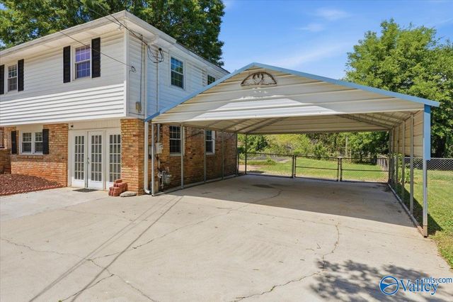 1306 NW Oster Drive, Huntsville, AL 35816