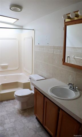 8171 Chickadee Court, Tittabawassee Township, MI 48103