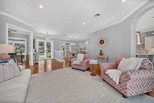98 SW Cassine Court, Palm City, FL 34990