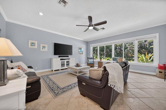 98 SW Cassine Court, Palm City, FL 34990