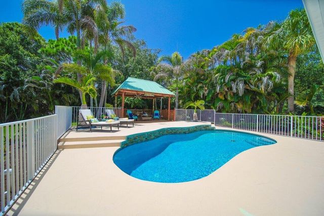 98 SW Cassine Court, Palm City, FL 34990