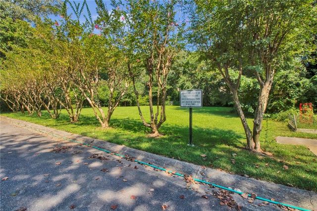 849 Heritage Square, Decatur, GA 30033